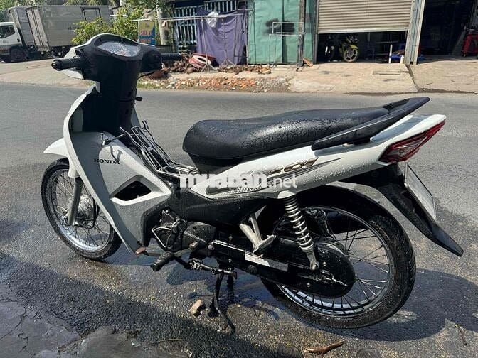 anpha xe đẹp máy êm zin.9chủ lh ***