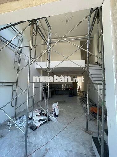 Nhà đẹp gác lửng chánh phú hoà diện tích 150m