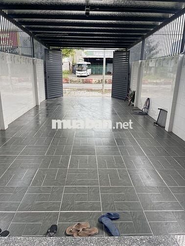 Bán nhà mặt tiền hai mặt tien nha long đien