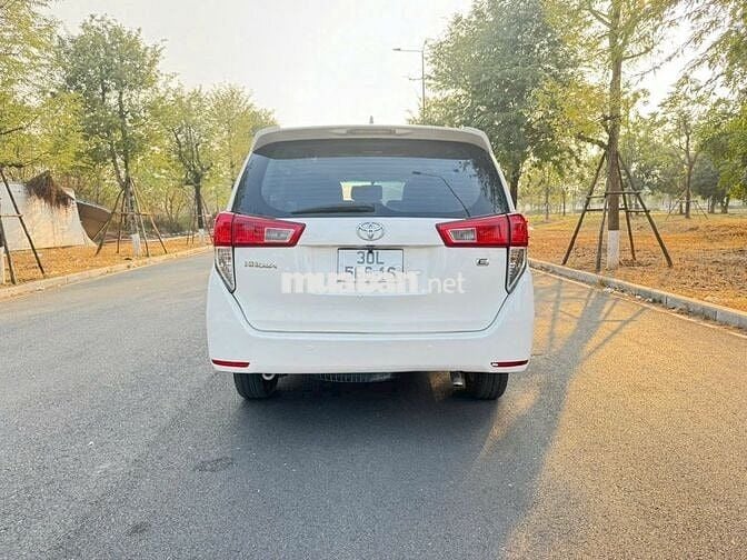 Invova nồi đồng cối đá vừa đi vừa phá k hỏng