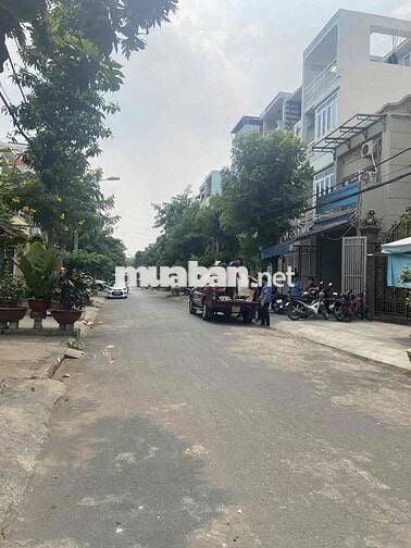 Chủ Gửi Bán - MTNB Tây Thạnh - DT 5x21m 1 trệt 2 lầu - Giá 11ty Tl