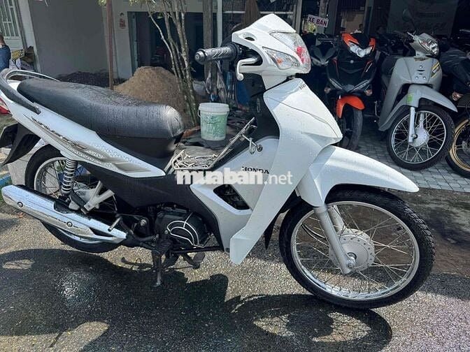 anpha xe đẹp máy êm zin.9chủ lh ***