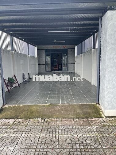 Bán nhà mặt tiền hai mặt tien nha long đien