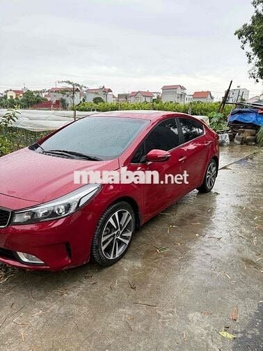 Kia Cerato 2017 2.0 AT - 10000 km