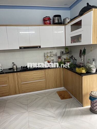 Bán nhà mặt tiền hai mặt tien nha long đien