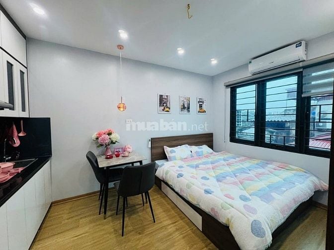 Nhà Đẹp Thang Máy, Đường Hoàng Mai 42m, 5 tầng, mt 3.5m, giá 12.8 tỷ.