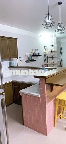 Cho thuê căn hộ chung chư phú hoà 1, full nội thất