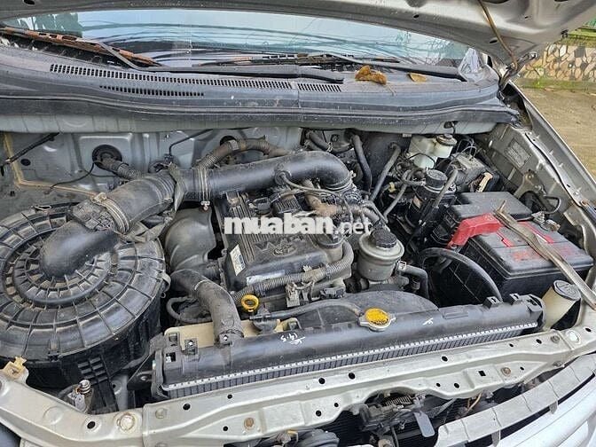Toyota Innova 2009 G Bạc