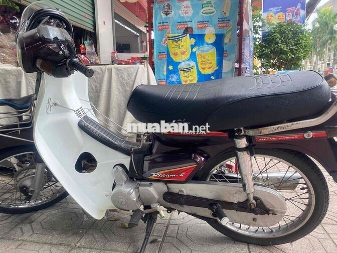 xe đi bốc . máy móc êm ru