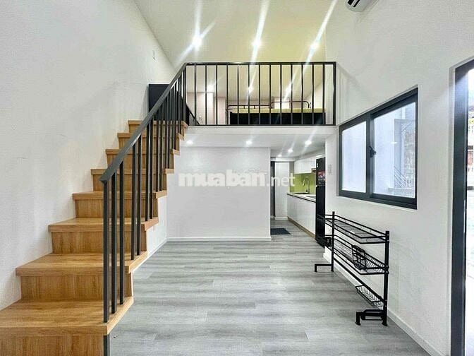 Căn Hộ Gác Thang Máy Hầm Xe Luxury Gác Cao 1m8 Ngay Toà Nhà Viettell