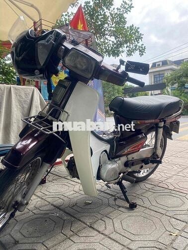 xe đi bốc . máy móc êm ru