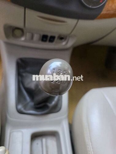 Toyota Innova 2009 G Bạc