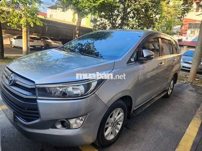 Toyota Innova 2017 2.0G - 166275 km