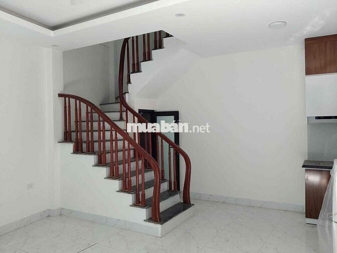 TÂY MỖ 33m2- 5 TẦNG-LÔ GÓC 3 THOÁNG-NGÕ Ô TÔ THÔNG-DÂN TRÍ CAO Ở SƯƠNG