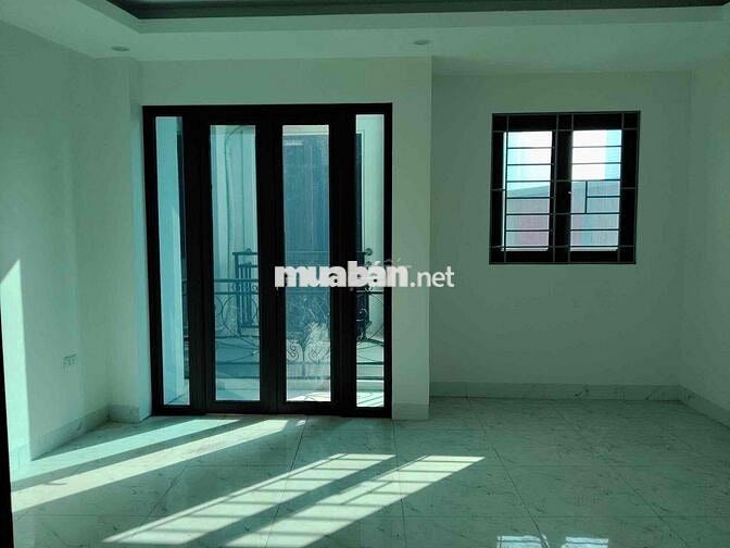 TÂY MỖ 33m2- 5 TẦNG-LÔ GÓC 3 THOÁNG-NGÕ Ô TÔ THÔNG-DÂN TRÍ CAO Ở SƯƠNG