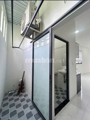 Bán nhà  góc 2MT-ôtô đậu cửa-DT80m2-2PN-2WC-vĩnh Hải-Nha Trang-chỈ 3T8