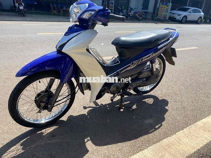 SYM Elegant 50 Xanh trắng