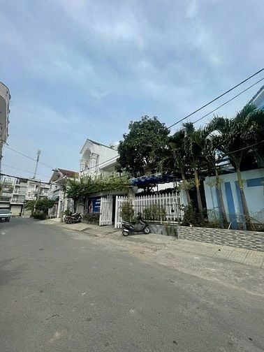 ✅Biệt thự 8x16 đường số 50 ,Bình Phú q6