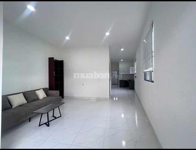 Bán nhà  góc 2MT-ôtô đậu cửa-DT80m2-2PN-2WC-vĩnh Hải-Nha Trang-chỈ 3T8