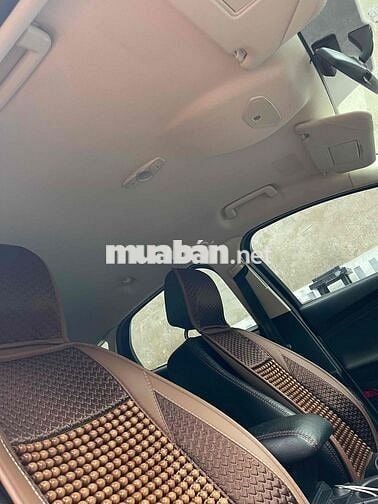 Ford Focus 2015 Trend 1.6 AT Hatchback - 120000 km