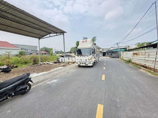 3 Lô mới tách 112m gần ngã tư Bình Trị và kdc Biconsi p.Tân Bình Dĩ An