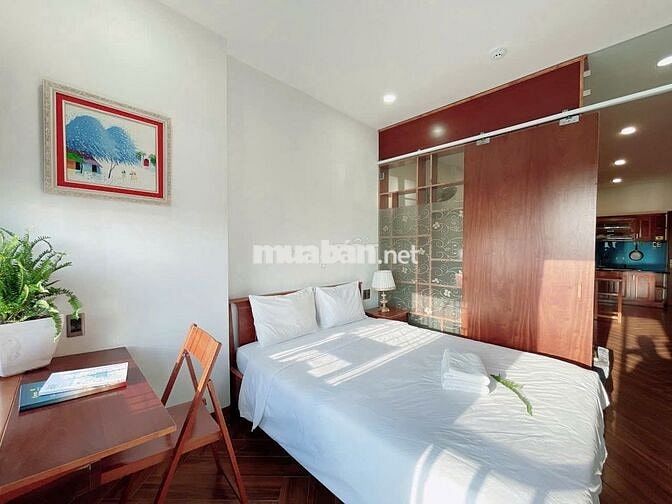 Cho thuê căn hộ 1 phòng ngủ, 55m2, cách biển Mỹ khê 700m