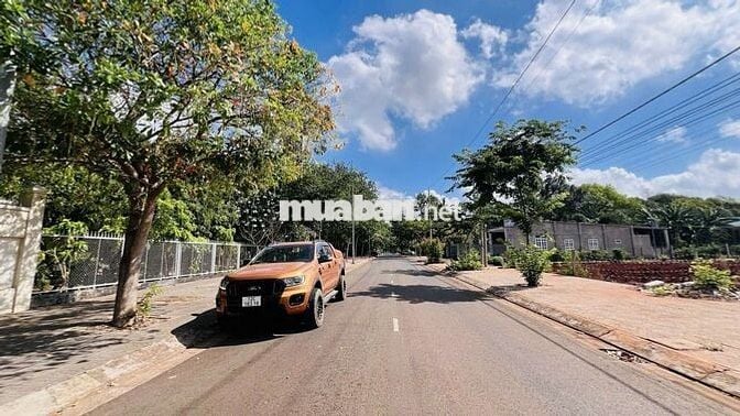 Chính Chủ Cần Bán Lô Đất Mặt Tiền Vị Trí Đẹp Tại Bà Rịa Vũng Tàu