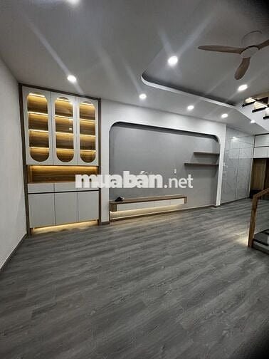 CƠ HỘI ĐỘC NHẤT! NHÀ 3 LẦU HÒA HƯNG Q.10 - 39.6M2 - CHỈ 6.4 TỶ TL