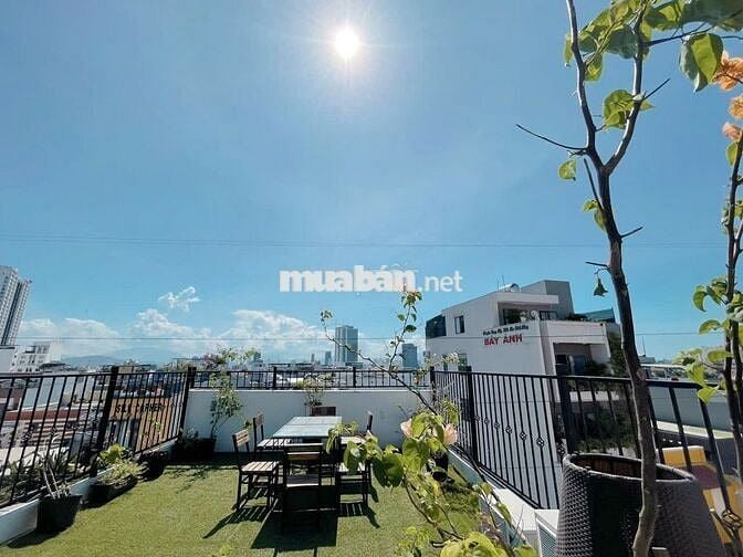 Cho thuê căn hộ 1 phòng ngủ, 55m2, cách biển Mỹ khê 700m