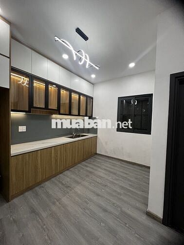 CƠ HỘI ĐỘC NHẤT! NHÀ 3 LẦU HÒA HƯNG Q.10 - 39.6M2 - CHỈ 6.4 TỶ TL