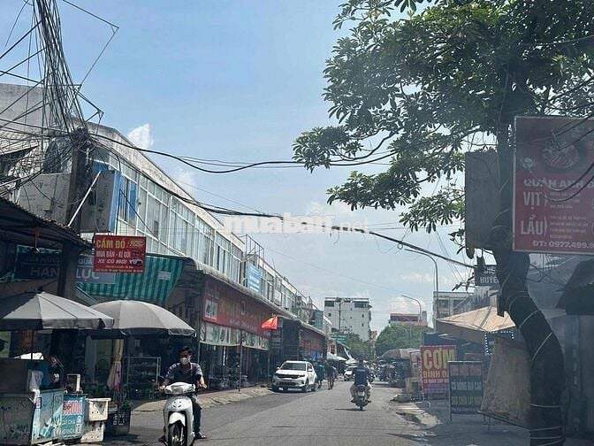 ĐẤT ĐẸP LÔ GÓC 2 MẶT TIỀN, NGÕ THÔNG,Ô TÔ VÀO ĐẤT, GẦN QL VÕ VĂ