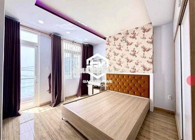 CHO THUÊ NHÀ 3 TẦNG 2 PHÒNG NGỦ FULL NỘI THẤT NGAY TRUNG TÂM CẠNH CHỢ