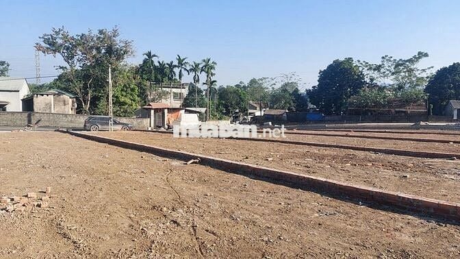 2 TỶ PHÂN LÔ VỈA HÈ TÃI XÃ CƯ YÊN LƯƠNG SƠN