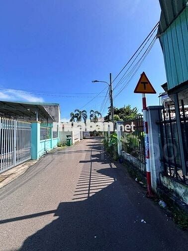 CHỦ NGỘP BÁN ĐẤT LONG PHƯỚC - KHU DÂN CƯ HIỆN HỮU 100%