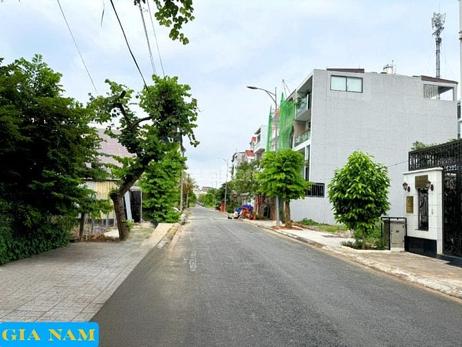 BÁN ĐẤT MẶT TIỀN : 35 PHẠM HY LƯỢNG - P. THẠNH MỸ LỢI - Q. 2 - TPHCM