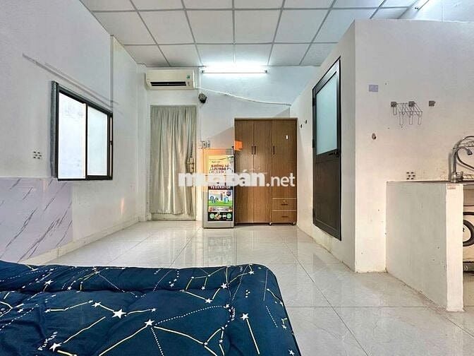 TRỐNG LẠI PHÒNG STUDIO FULL NỘI THẤT, 2 CỬA SỔ NGAY AEON TÂN PHÚ