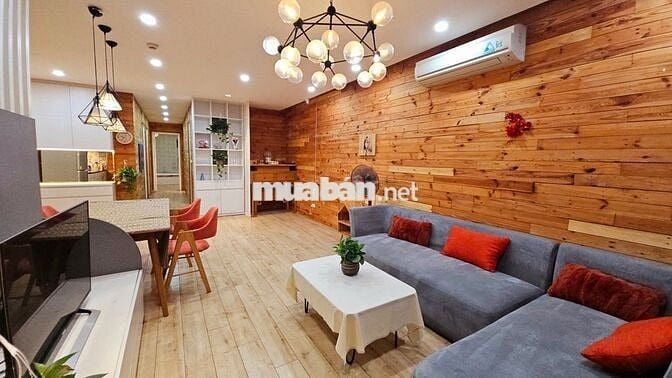 Cho thuê gấp Golden Palace, Mễ Trì 120m2 3PN nội thất đẹp giá 17tr/th