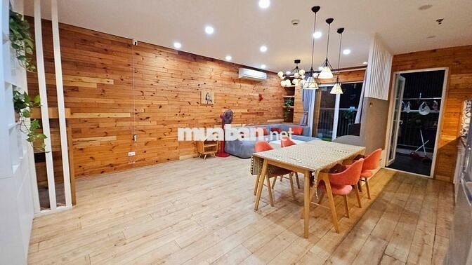 Cho thuê gấp Golden Palace, Mễ Trì 120m2 3PN nội thất đẹp giá 17tr/th