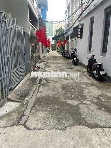 Bán nhà mê lửng trung tâm quận Hải Châu Đà Nẵng sát sông Hàn