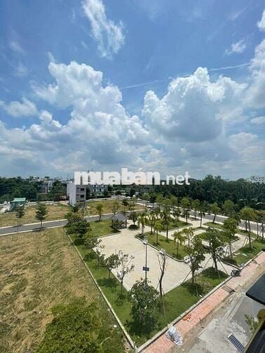 182m2 có 90m2 thổ cư 7,3 tỷ đường 16m KDC Saigon South sát MT LVL