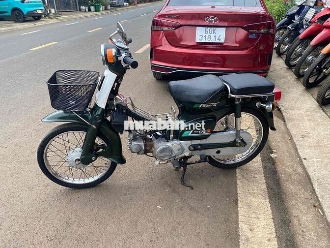 Honda Super Cub 50 Xanh lá cây
