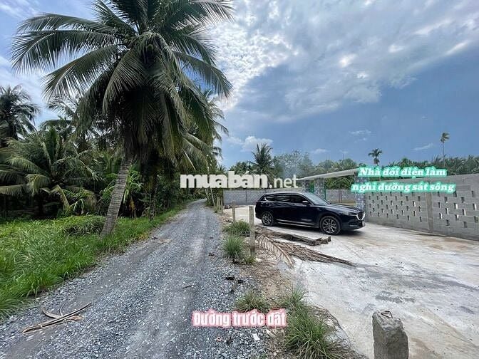 Đất thổ cư view sông 300m2 giá rẻ chỉ 339tr tại Tiền Giang cách SG70km