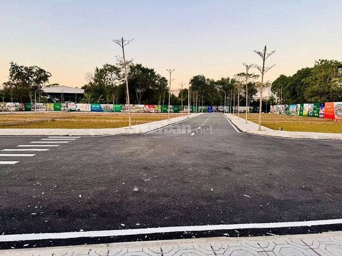 “Lô Đất Hiếm Phú Cát – Giá Chỉ 2–3 Tỷ, Sổ Đỏ Chính Chủ!”