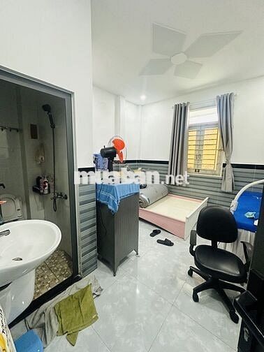 Cho thuê nhà nguyên căn mặt tiền 287 Song Hành Tân Hưng Thuận