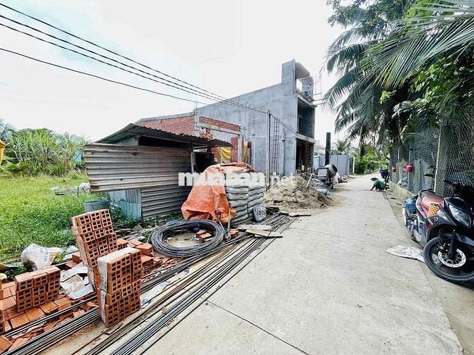 ĐẤT LONG HÒA A, PHƯỜNG ĐẠO THẠNH. GẦN KHU HÀNH CHÍNH, QUẢNG TRƯỜNG