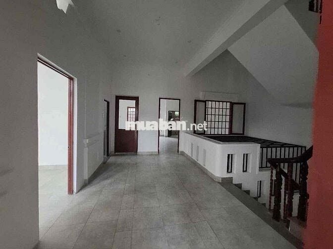 MẶT TIỀN KINH DOANH - 9.5 x 40 - 2 LẦU - TRỐNG SUỐT