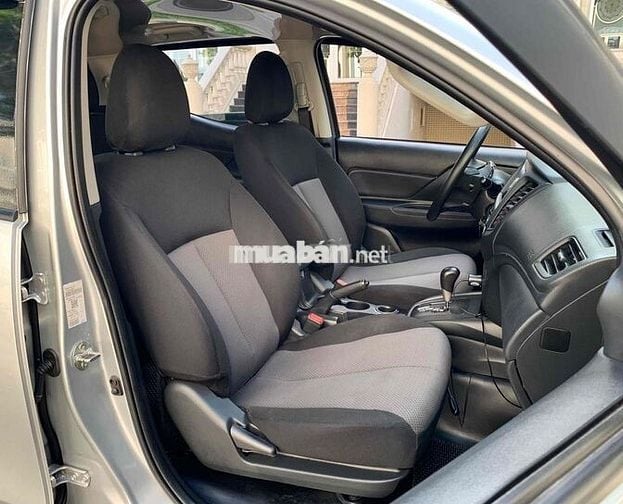 Bán tải Triton 2021 AT 1 chủ sd giá hợp lý