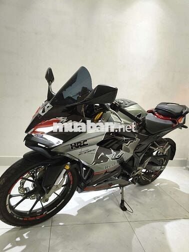 🥰Tphcm Cbr150ABS 2022 Chínhchủ..đồchơi cực đẹp😍