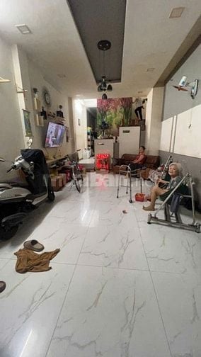 8ty2 nhà 4x17 khu Bình Phú, phường 10 quận 6