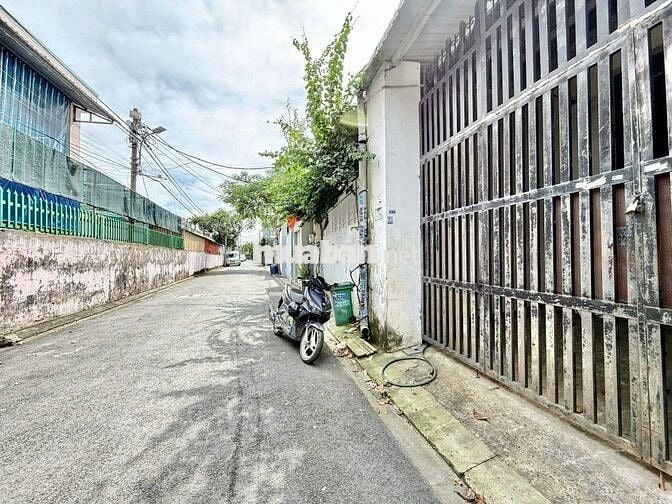 Cho thuê xưởng đẹp 200m2 Đường nhựa 8m thông 1/ Thới An 16 Ngay LVK